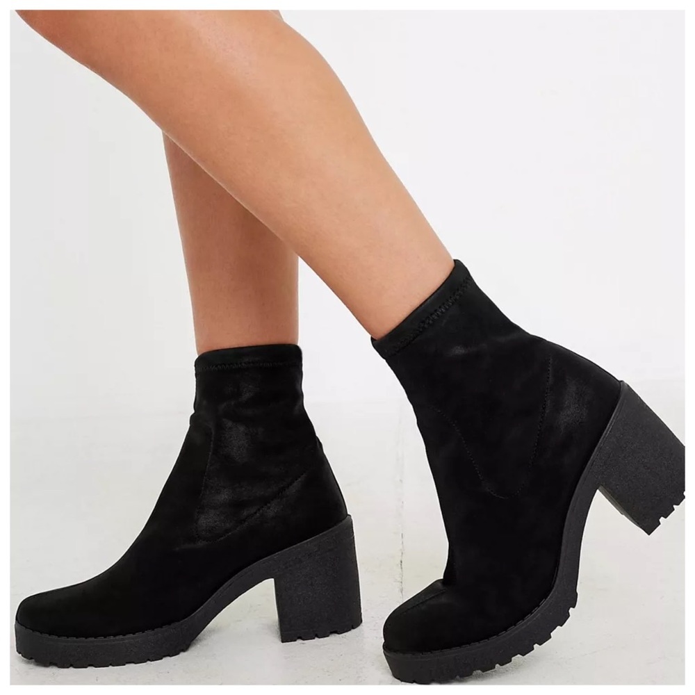 Urban Outfitters UO Vegan Suede Brooke Sock Boot Black Size 38